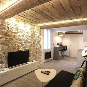 Gregbnb-com - T2 Ancien Et Moderne - Parking Inclus - 15min Gare Appartement